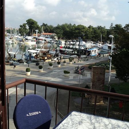 Apartment Mandrac Novigrad  ห้อง รูปภาพ