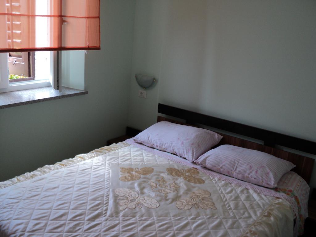 Apartment Mandrac Novigrad  ห้อง รูปภาพ